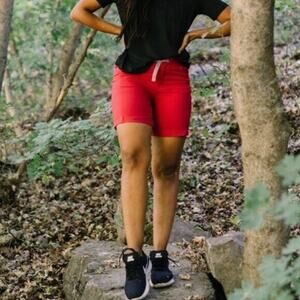 Zyia Active Shorts Size XL Red Not Just a Trail Short Long Belted EUC